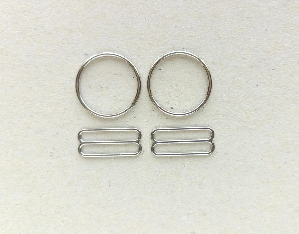 silver metal rings and sliders 20 mm